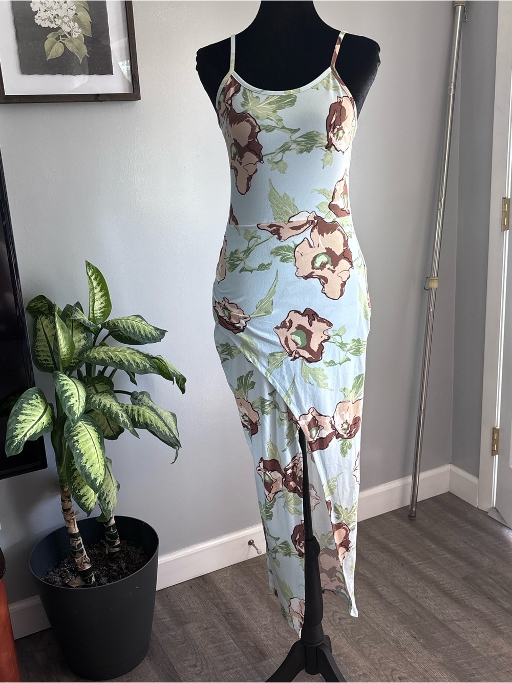 Light Blue Floral Spaghetti-Strap Maxi Dress with Side Slit
